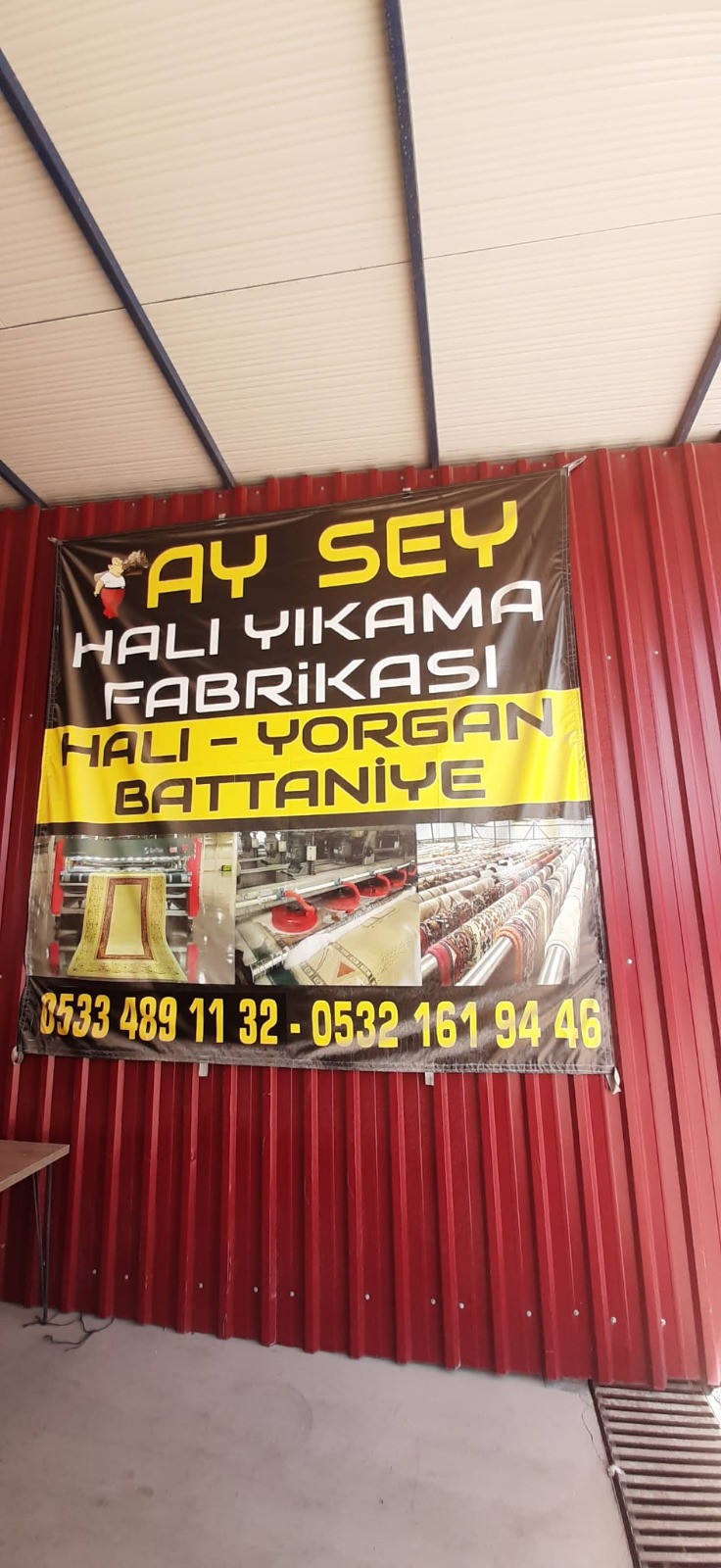 Halı temizlik aşaması